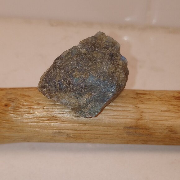 17 pieces, small raw/rough Emeralds - Picture 3 of 4